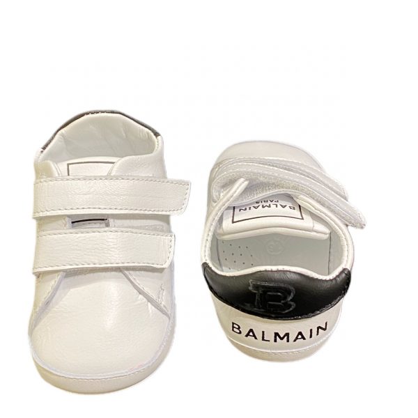 SNEAKERS CON STRAPPO