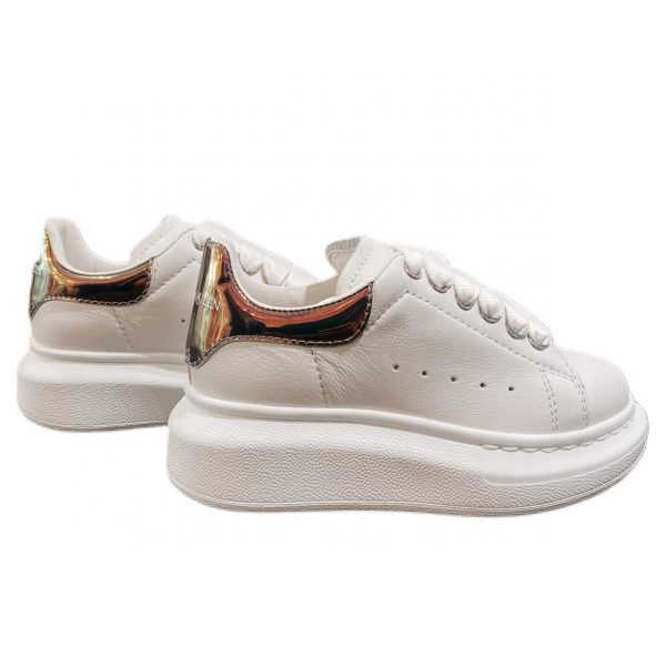 Alexander McQueen -  Sneakers in pelle bimba