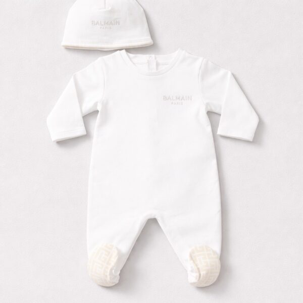 Balmain - Kit completo tutina e cappello